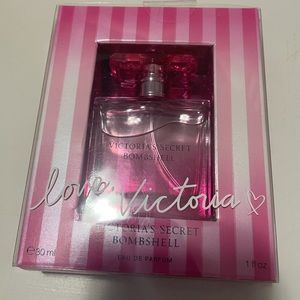 NWT Victoria Secret Bombshell 30mL